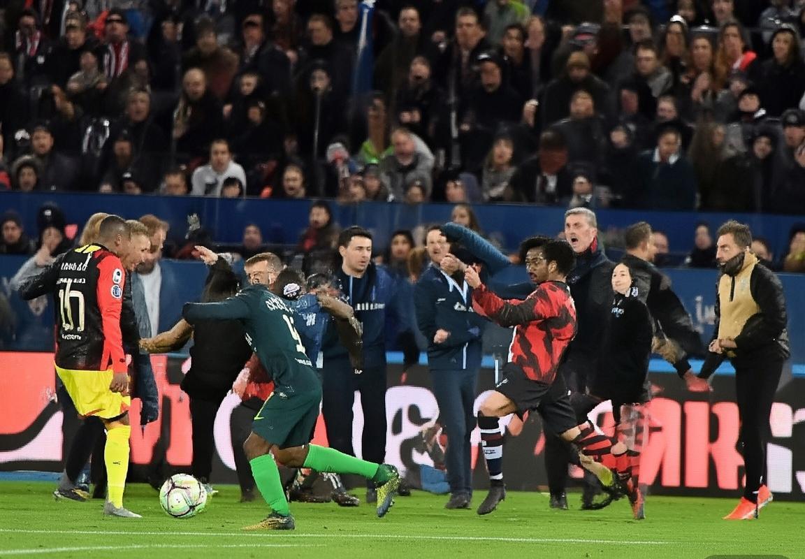 巴黎圣日耳曼VS亚特兰大：巅峰对决战术解析与球星瞬间